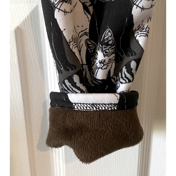 Cat leggings! 🐈 - Picture 4 of 4